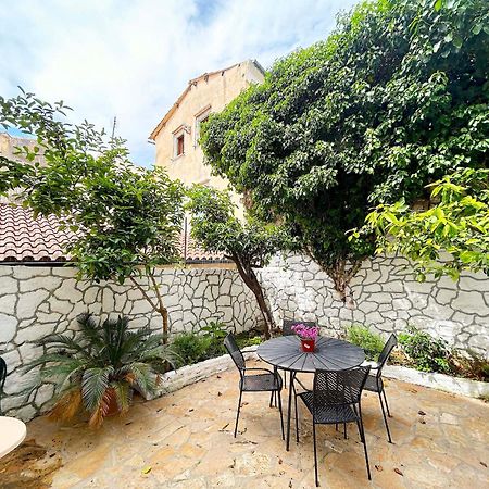 Traditional House With Ivy Garden Corfu  ภายนอก รูปภาพ
