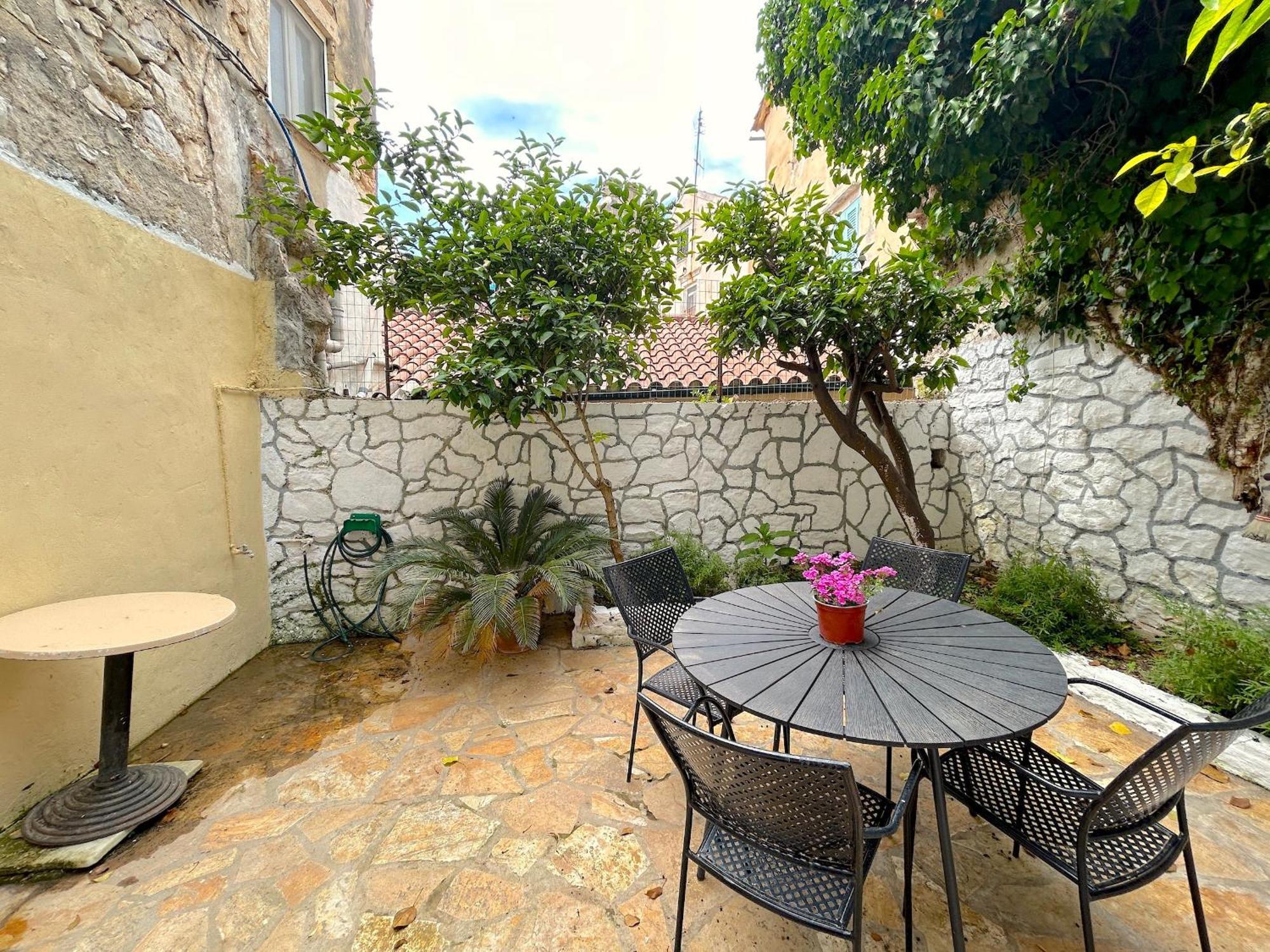 Traditional House With Ivy Garden Corfu  ภายนอก รูปภาพ